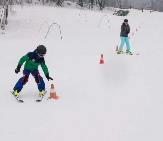 Familienausflug – Skifahren in St. Corona am Wechsel Familienausflug-Skifahren-in-St.-Corona-am-Wechsel-pistenabfahrt