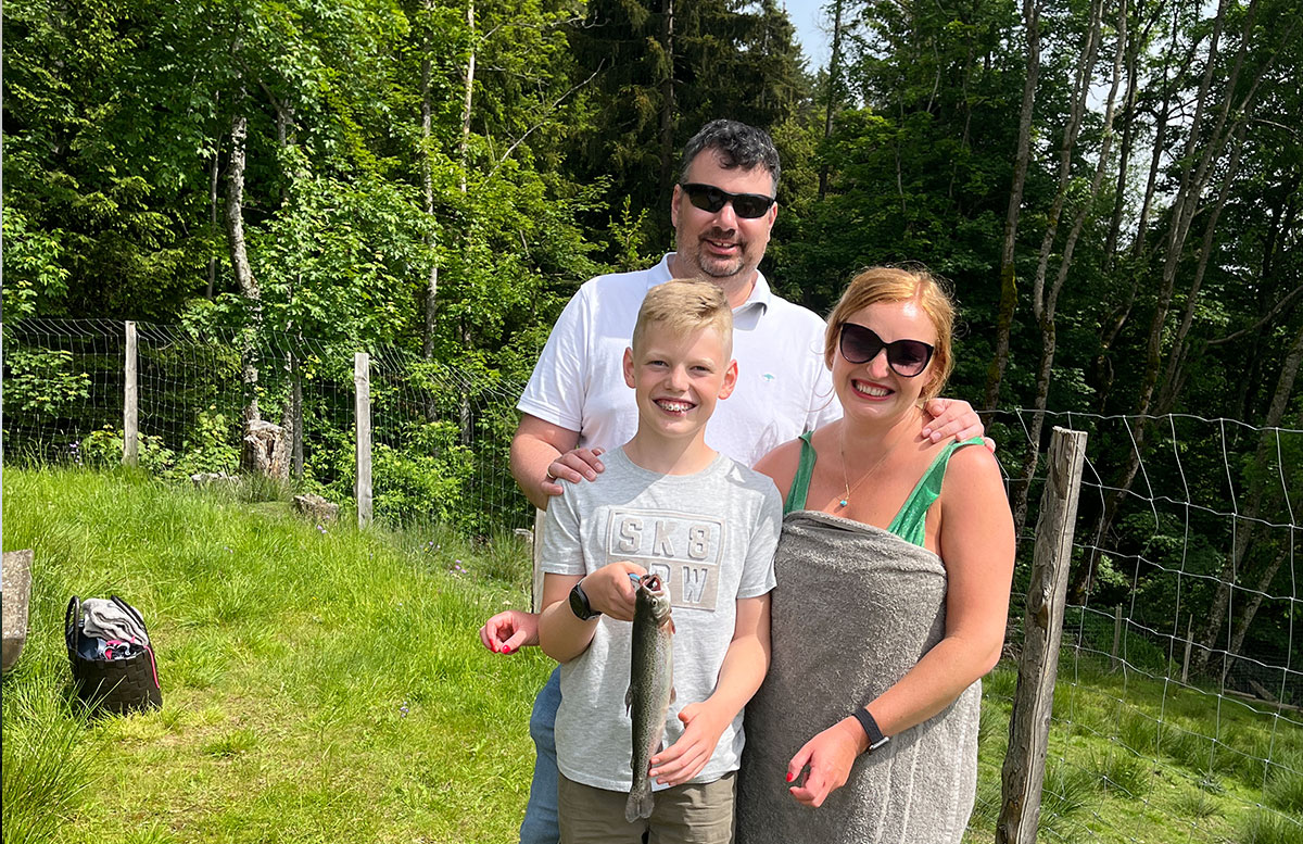 Familienresort-Petschnighof-mit-Bauernhof-in-Diex-familienbild