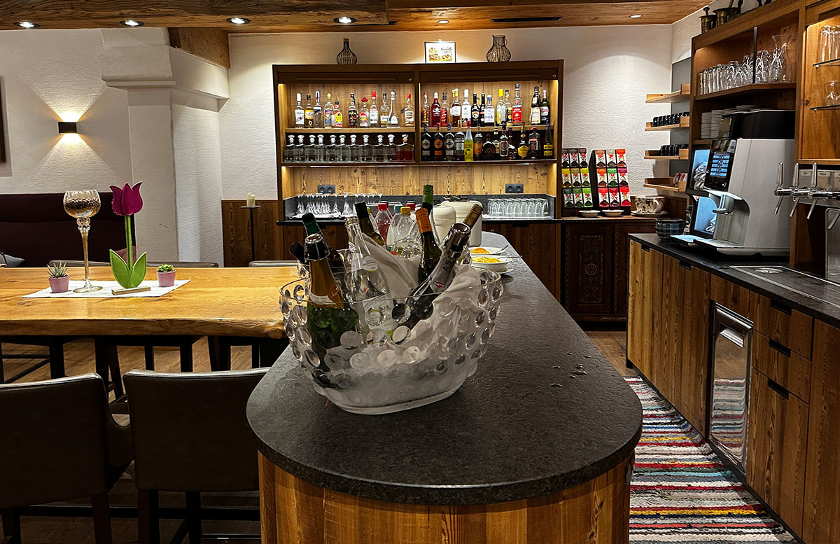Familotel-Landgut-Furtherwirt-in-Kirchdorf-Tirol-alkoholica