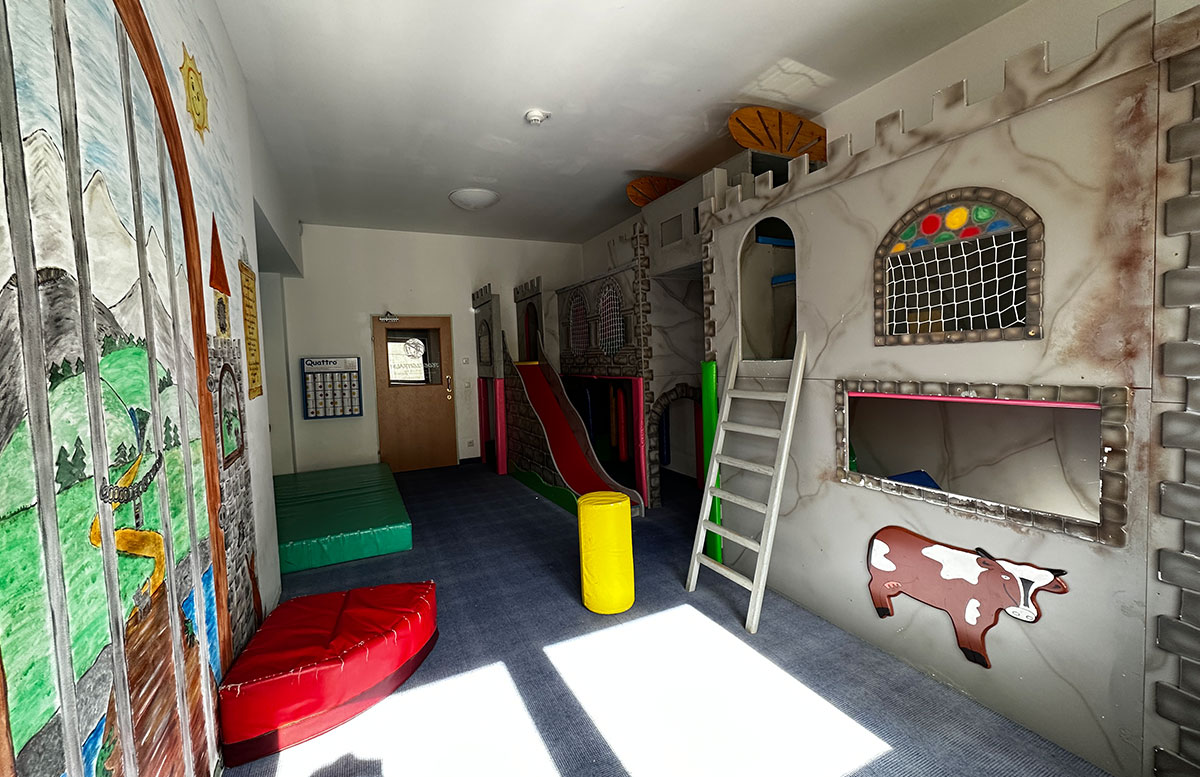 Familotel-Landgut-Furtherwirt-in-Kirchdorf-Tirol-jederzeit-spielraum