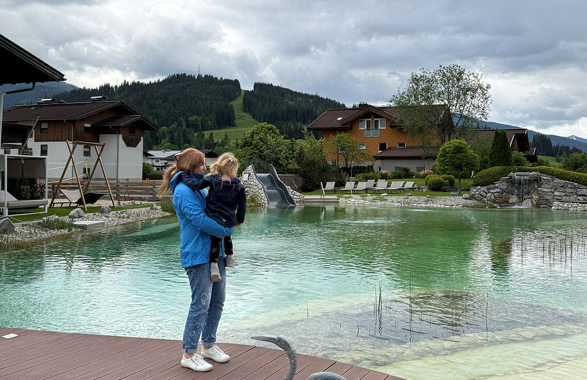Ferienwelt-kesselgrub--naturpool
