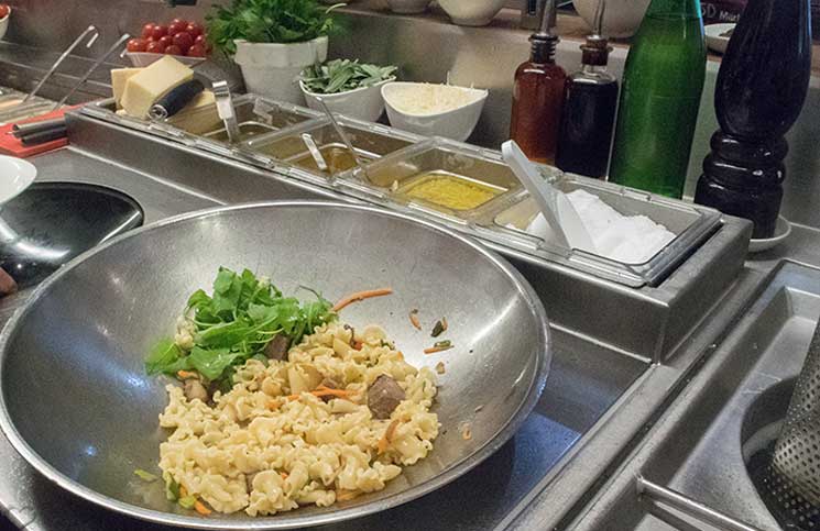 Filetto-di-Manzo-e-Rucola-vapiano-pasta