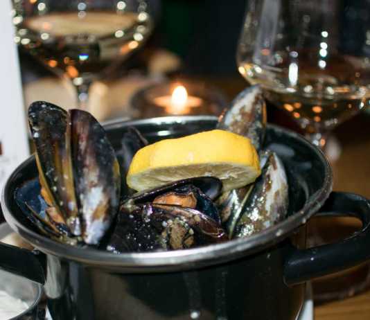Flatschers – Bistrot und Bar in Wien Flatschers-Bistrot und bar-in-Wien moules frites