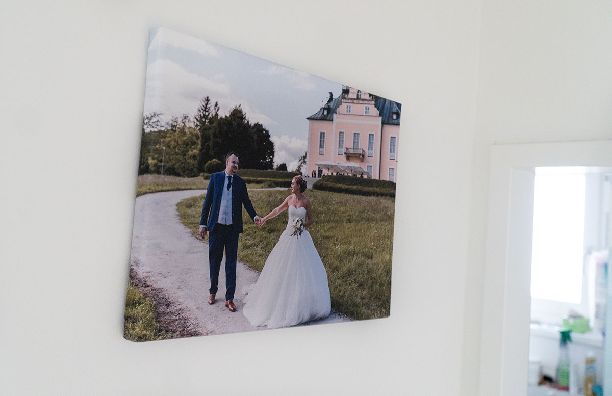 Fotobuch-von-unserer-Hochzeit-und-andere-Erinnerungsstücke-leinwand