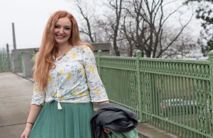 Frühlingslook in Mint und endlich 5kg abgenommen Frühlingslook-in-Mint-und-Abnehm-Tipps--geknotete-bluse