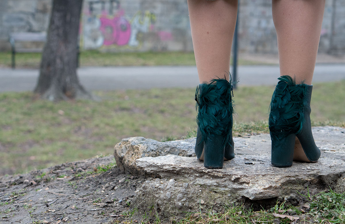 Frühlingslook-in-Mint-und-Abnehm-Tipps-schuhe-detail