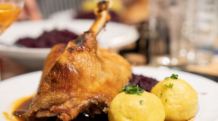 Ganslzeit bei Kolariks im Prater – Ganslessen in Bio-Qualität