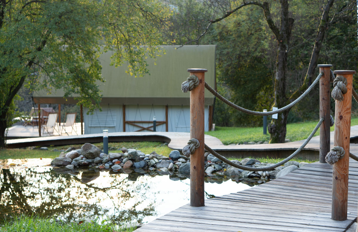 Glamping Resort Chateau Ramsak in Maribor brücke