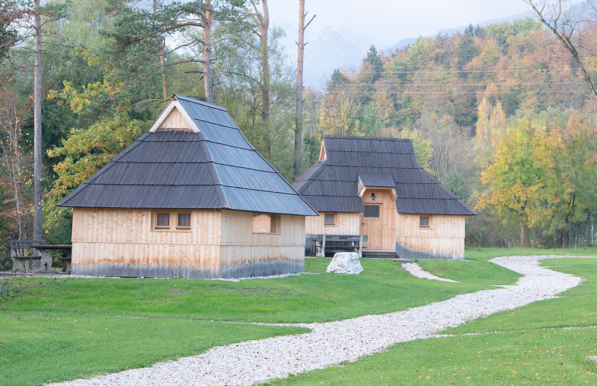 Glamping im Slovenia Eco Resort Kamnik blockhütten
