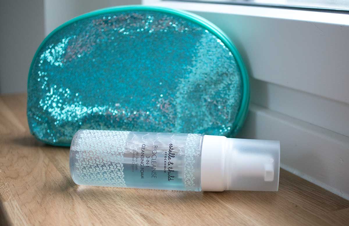 Glov Reinigungshandschuh - Beauty Favorit des Monats estelle & thild biocleanser
