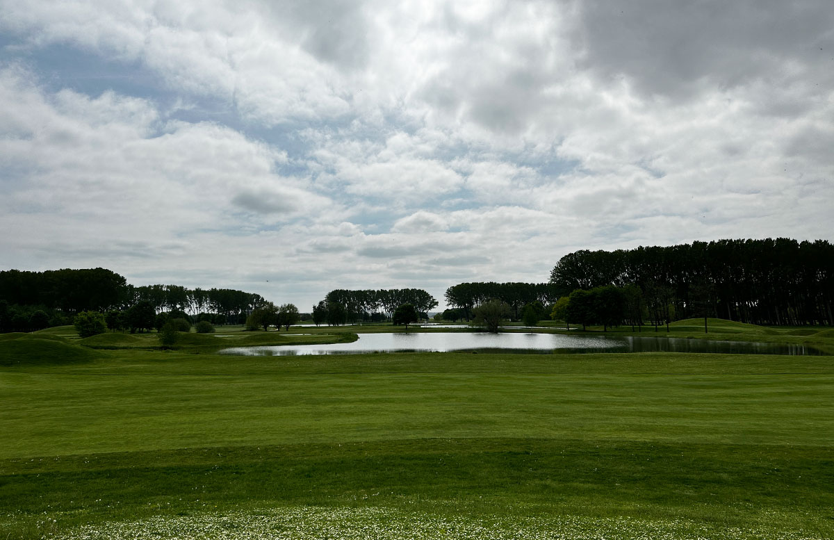 Greenfield-Hotel-Golf-und-Spa-und-Funcity-Bük-golfplatz