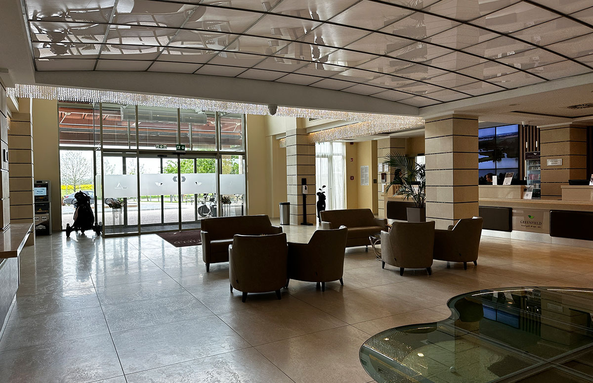 Greenfield-Hotel-Golf-und-Spa-und-Funcity-Bük-lobby