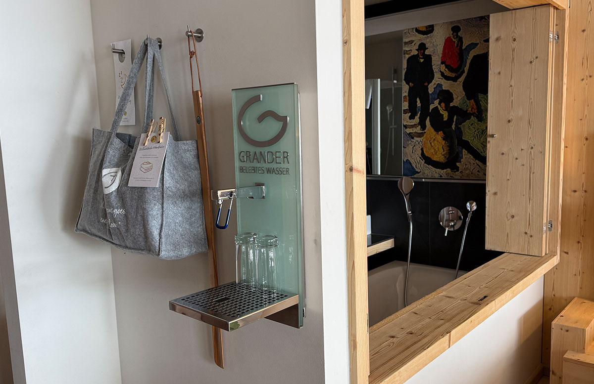 Hotel-Alpin-Juwel-in-Saalbach-Hinterglemm-grander-wasser