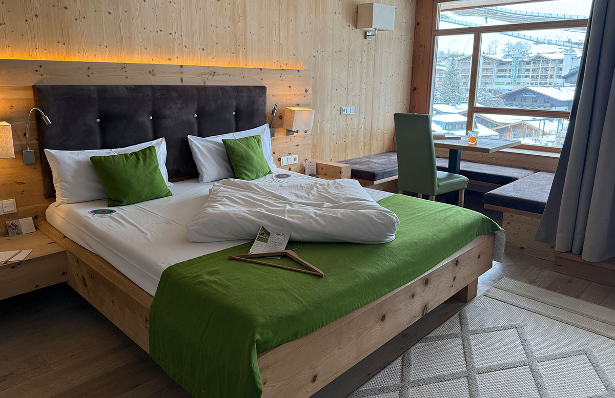 Hotel-Alpin-Juwel-in-Saalbach-Hinterglemm-schlafzimmer