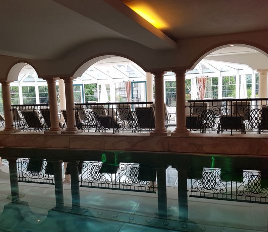 Hotel Bismarck in Bad Hofgastein Hotel-Bismarck-in-Bad-Hofgastein-indoor-pool