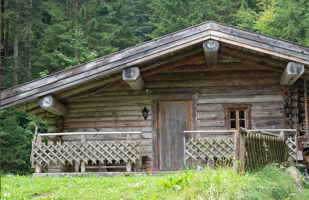 Hotel Gasteiger Jagdschlössl in St. Johann in Tirol alm vom hotel#