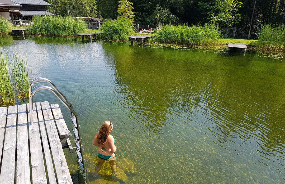 Hotel Gasteiger Jagdschlössl in St. Johann in Tirol teich schwimmen