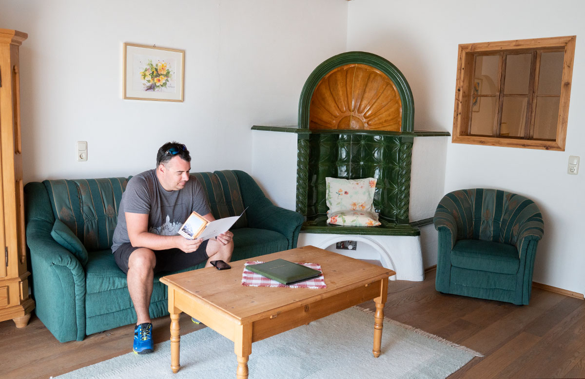 Hotel Gasteiger Jagdschlössl in St. Johann in Tirol wohnzimmer mario