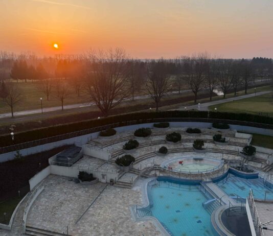 Hotel Livada Prestige und die Terme3000 Hotel-Livada-Prestige-und-die-Terme3000-poolbereich