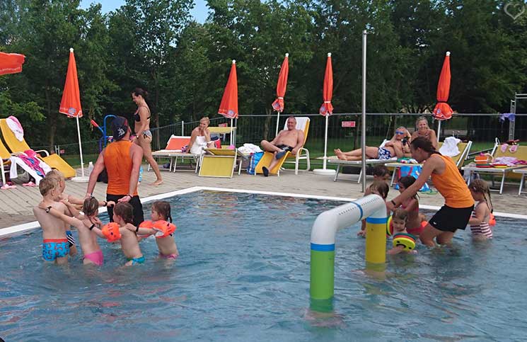 Hotel-Sonnenpark-bei-der-Sonnentherme-Lutzmannsburg-kinderanimation