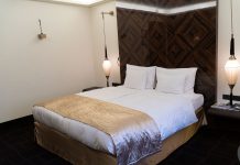 Gemütlich schlafen mit den richtigen Ideen fürs Schlafzimmer Hotel-Topaz-Lamee-in-Wien-bett