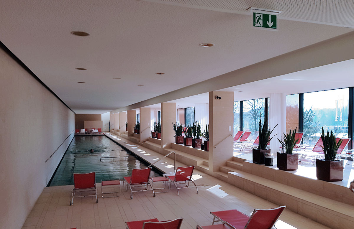 Hotel-das-Sonnreich-in-Loipersdorf-ppolbereich