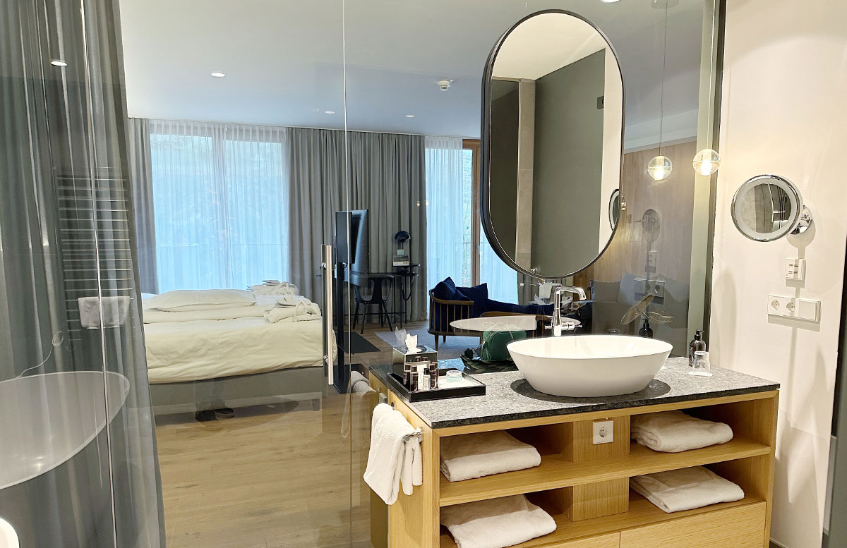 Hotel-und-Spa-Steigenberger-Krems-zur-Marillenblüte-badezimmer