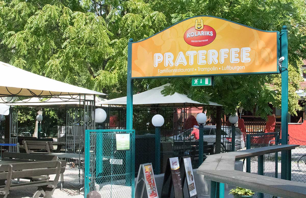 Kindergeburtstag in der Kolariks Luftburg Praterfee eingang