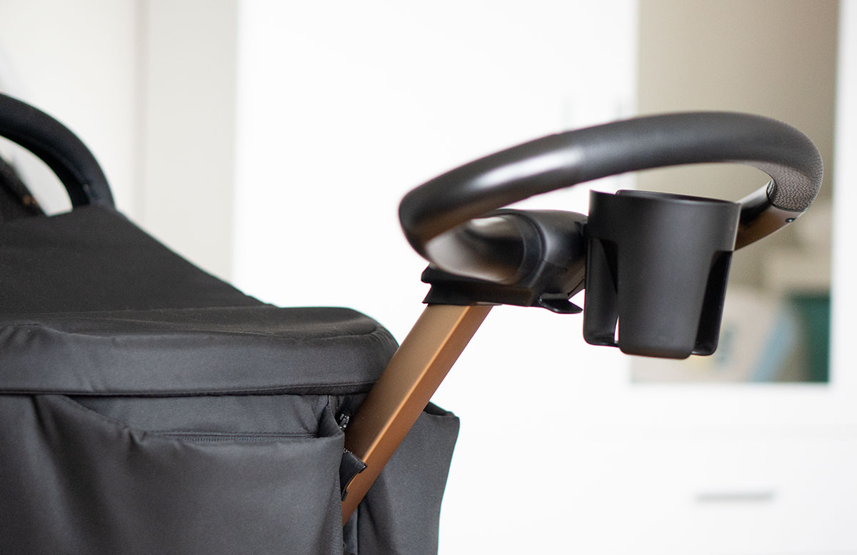 Kinderwagen-Stokke-Xplory-X-Signature-Edition-becherhalter