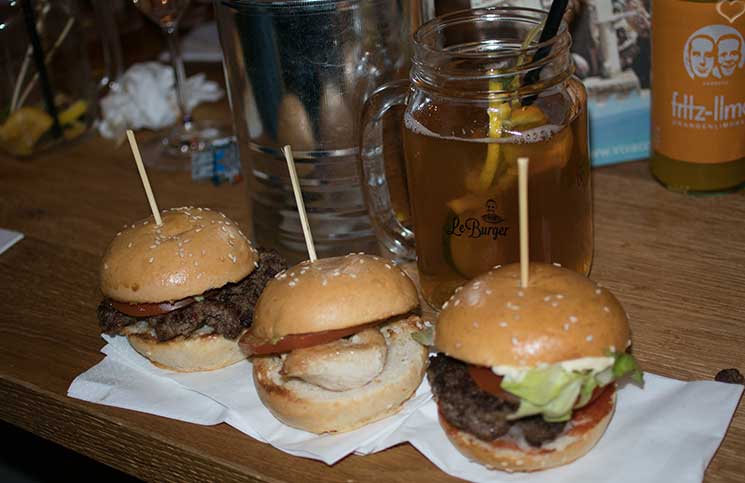 LeBurger-Eröffnung-in-der-Mariahilferstraße-burger-auswahl