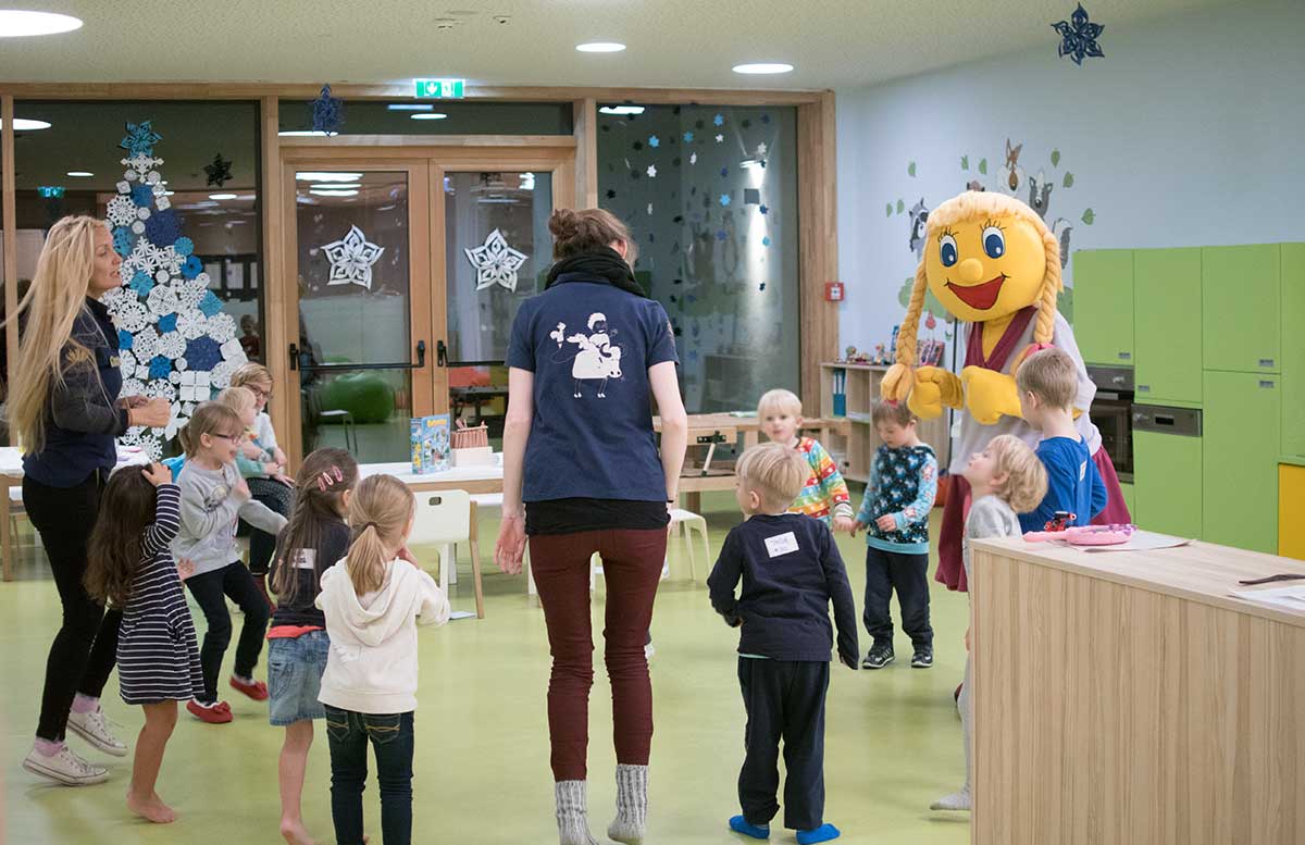 leading-family-hotel-and-resort-dachsteinkoenig-kinderbetreuung
