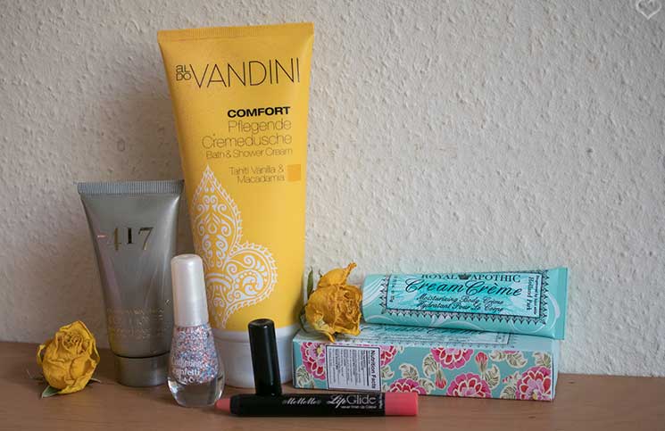 Love-is-in-the-air-Glossybox-Februar-Inhalt