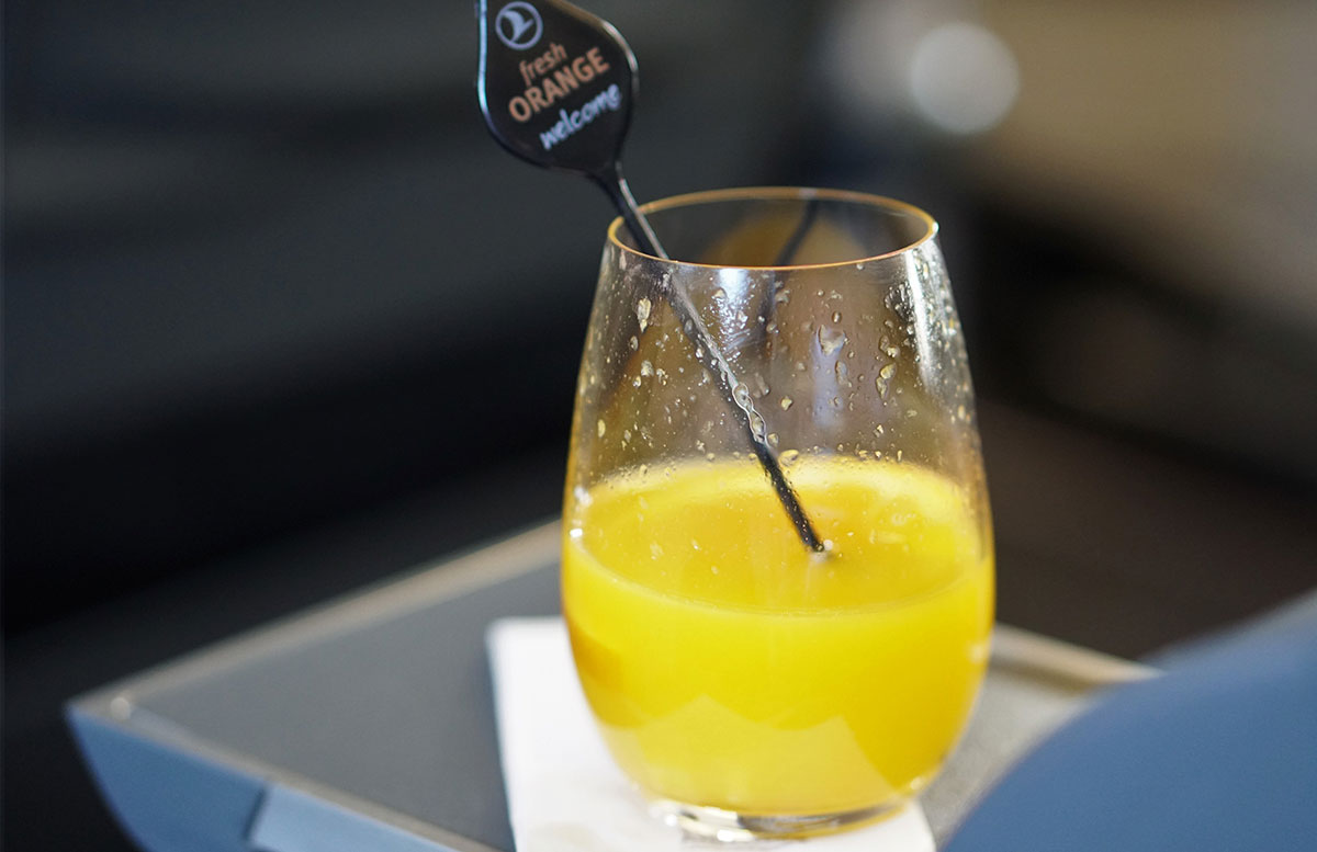 Mein Business Class Flug mit Turkish Airlines flieger frisch gepresster orangensaft