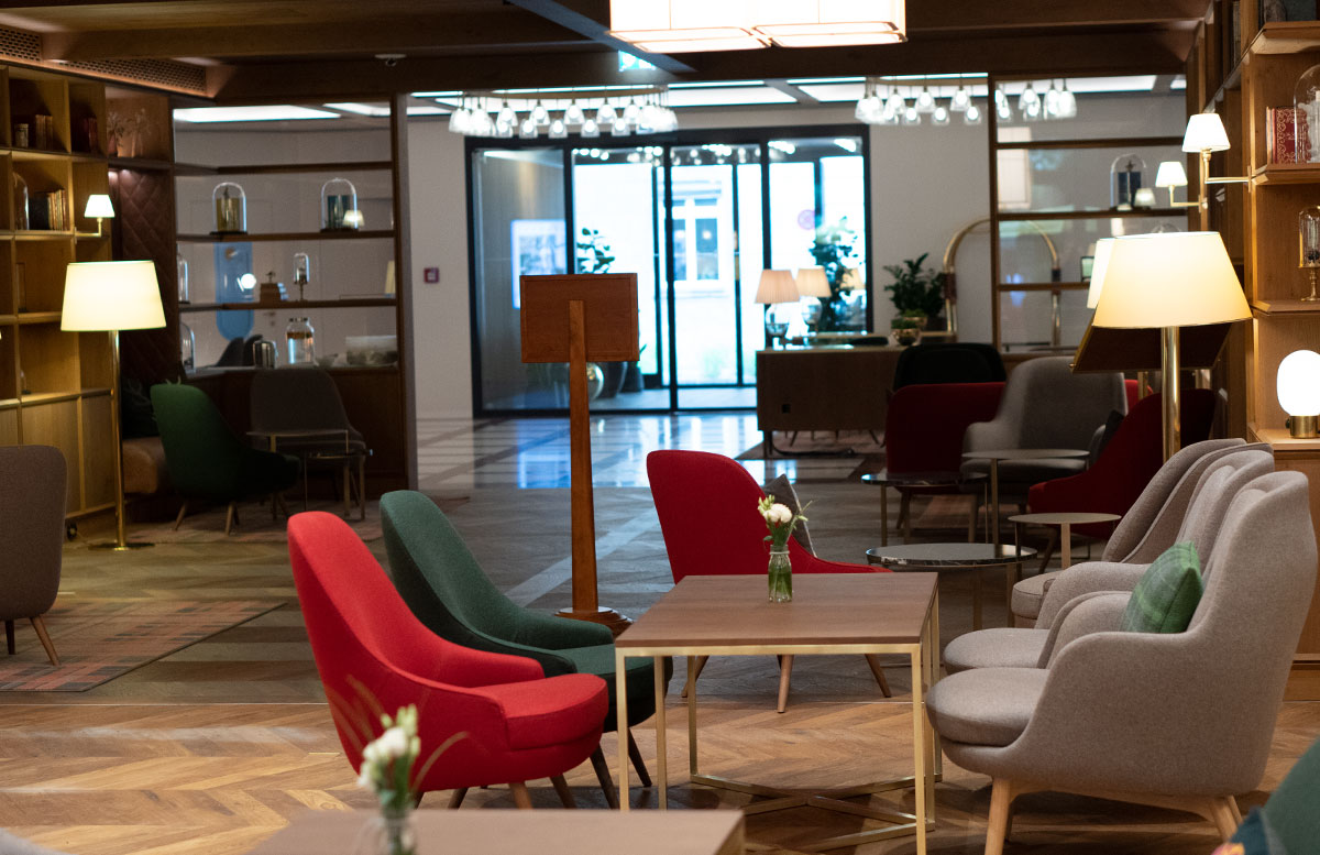 Mein-Geburtstag-im-Sheraton-Grand-Hotel-Salzburg-lobby-hotel