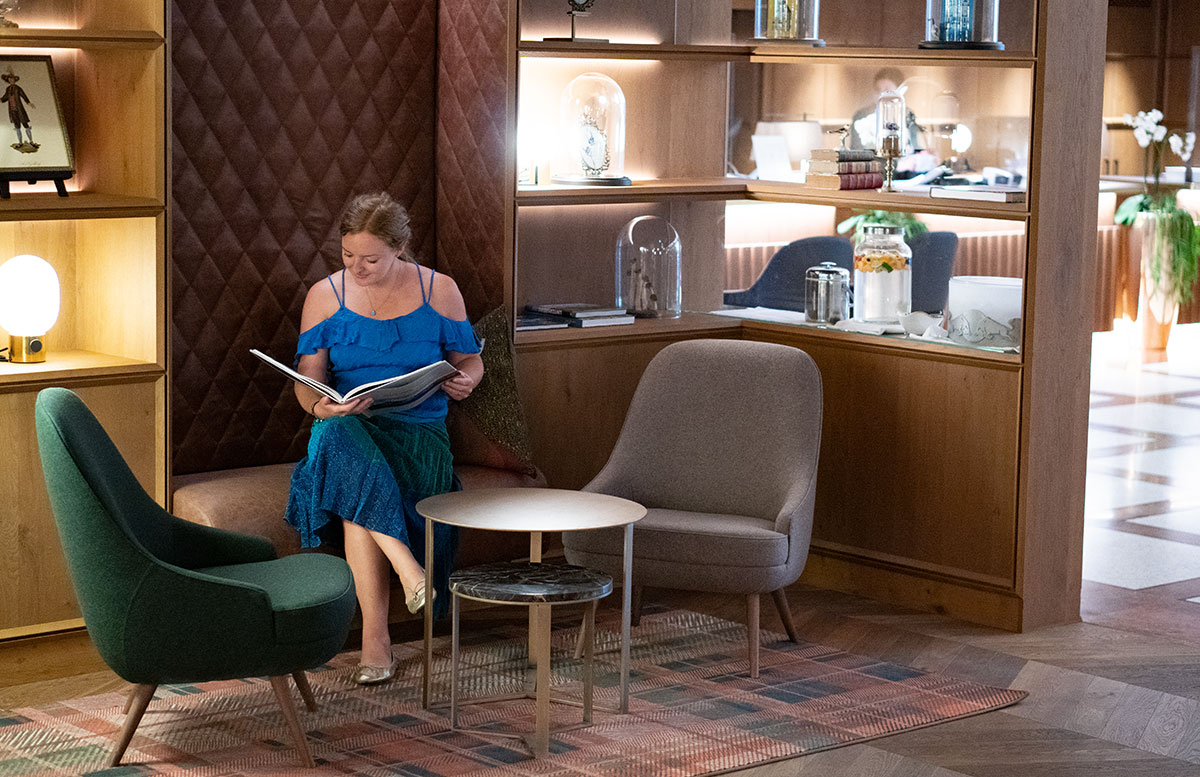 Mein-Geburtstag-im-Sheraton-Grand-Hotel-Salzburg-lobby