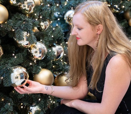 Mein Weihnachtsparty Outfit für 2019 Mein-Weihnachtsparty-Outfit-für-2019-detail-baum