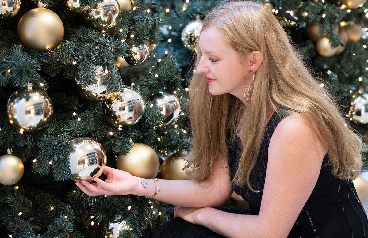 Mein-Weihnachtsparty-Outfit-für-2019-detail-baum