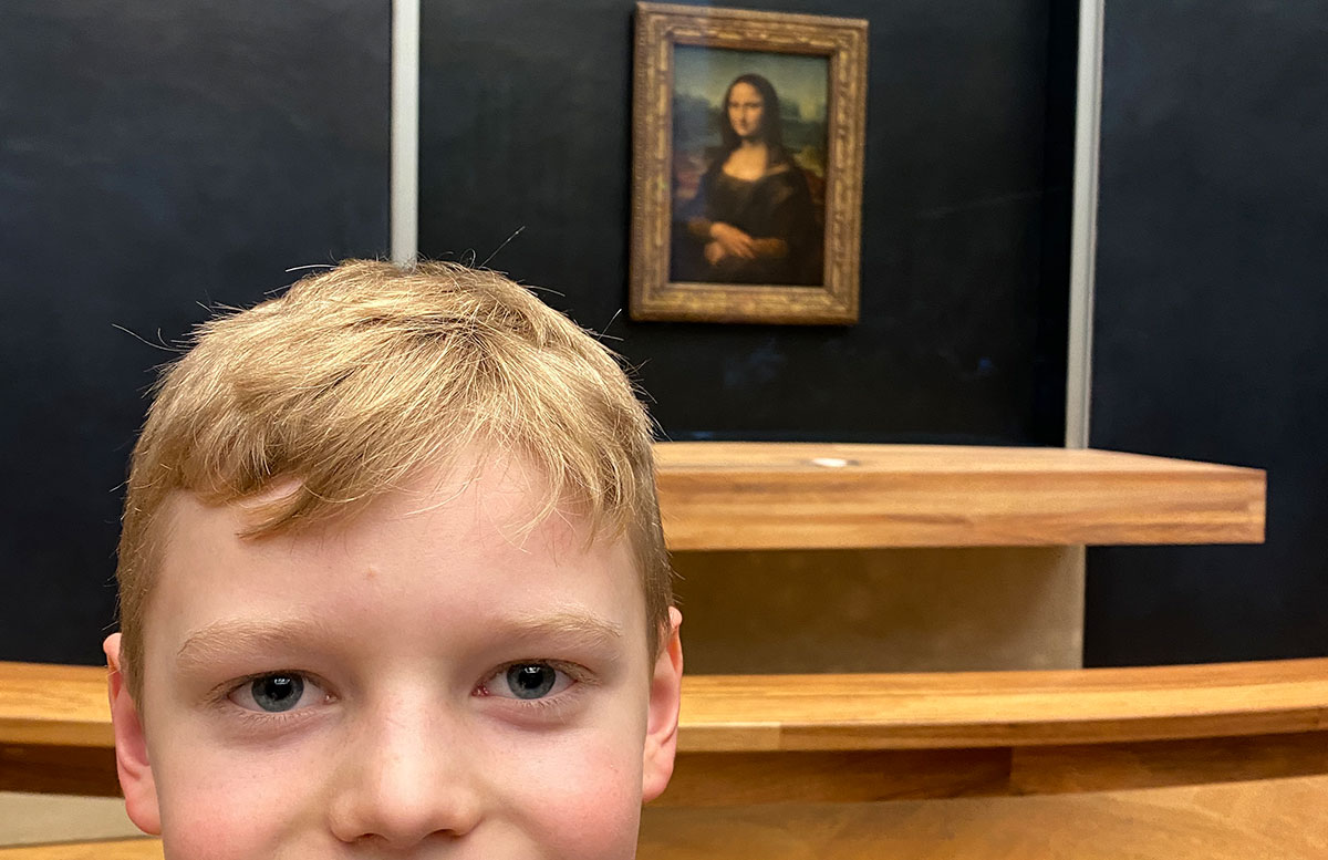 Meine-8-Instagram-Hotspots-für-Paris-SELFIE-MONA-LISA