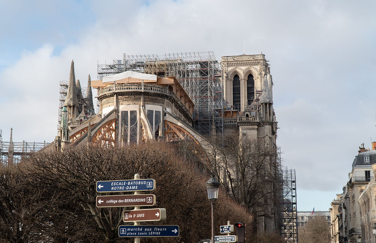 Meine-8-Instagram-Hotspots-für-Paris-notre-dame