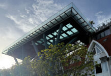 MenDan Magic Spa & Wellness Hotel Zalakaros MenDan-Magic-Spa-&-Wellness-Hotel-Zalakaros-skypool-von-unten