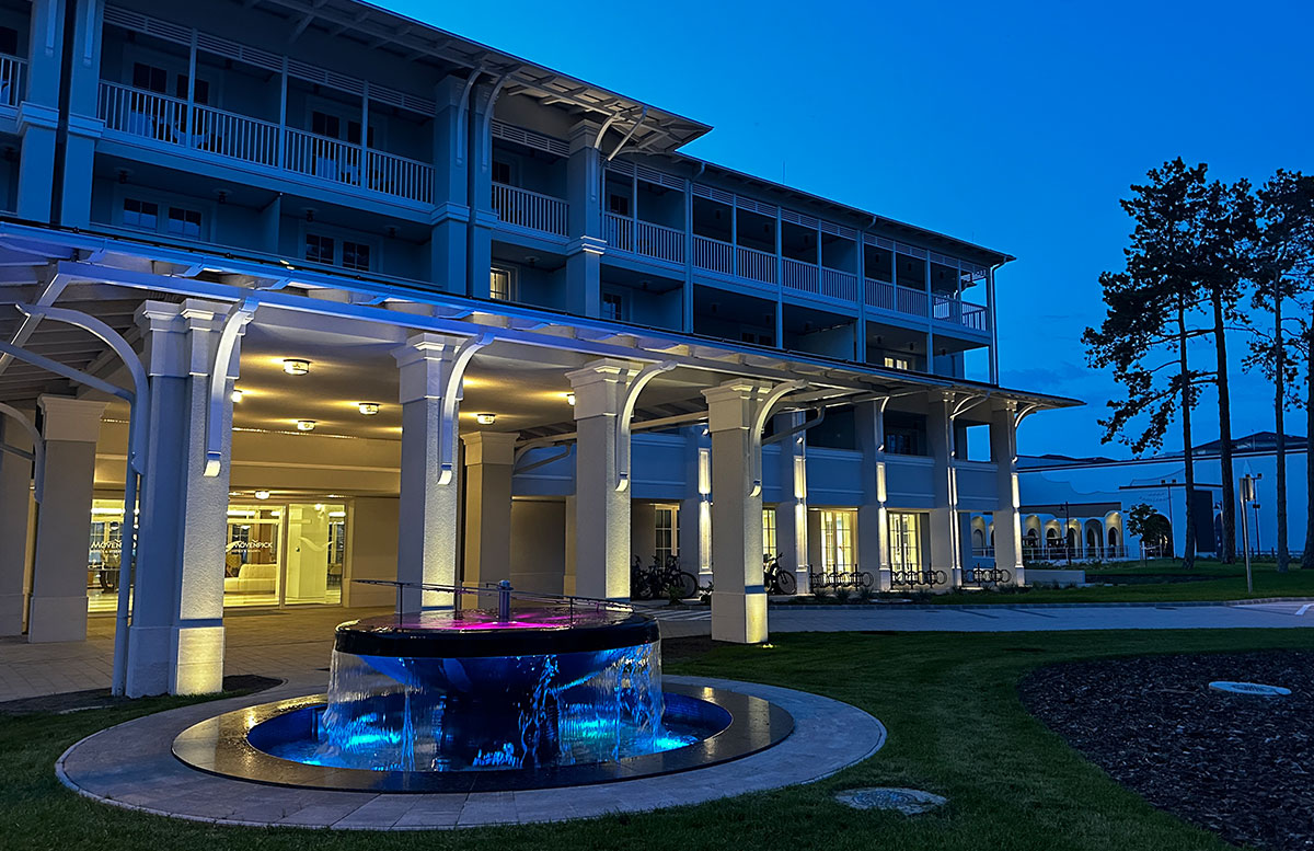 Mövenpick-Balaland-Resort-am-Plattensee-hotel-aussen