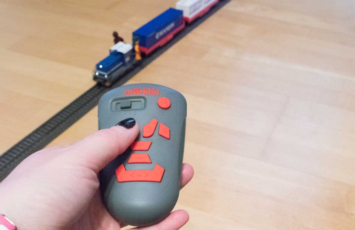 maerklin-start-up-modelleisenbahn-fuer-kinder-start-und-go