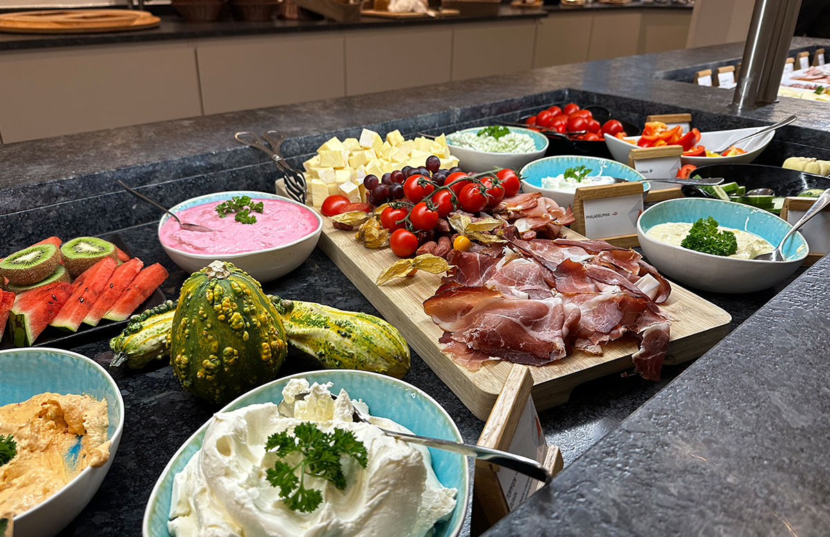 Natur-und-Kulinarik-im-Kaiserwinkl-essen-hotel