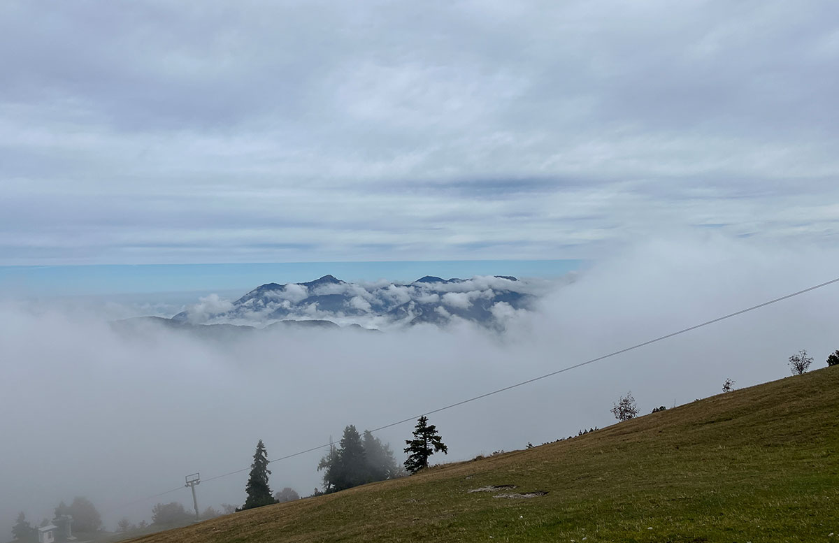 Natur-und-Kulinarik-im-Kaiserwinkl-nebelmeer
