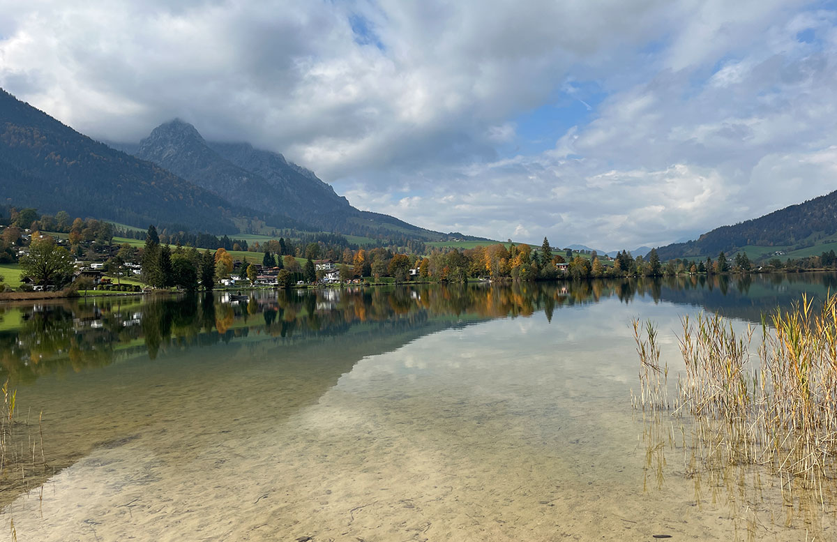 Natur-und-Kulinarik-im-Kaiserwinkl-seespiegelung-2
