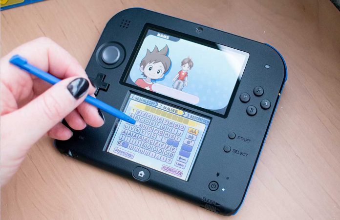 Nintendo 2DS YO-KAI WATCH