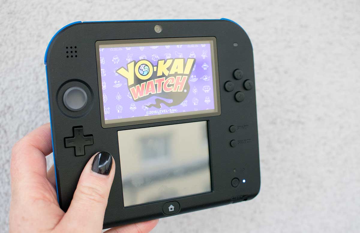 Nintendo-2DS-Nintendo 2DS YO-KAI WATCH-das-neue-trendspiel