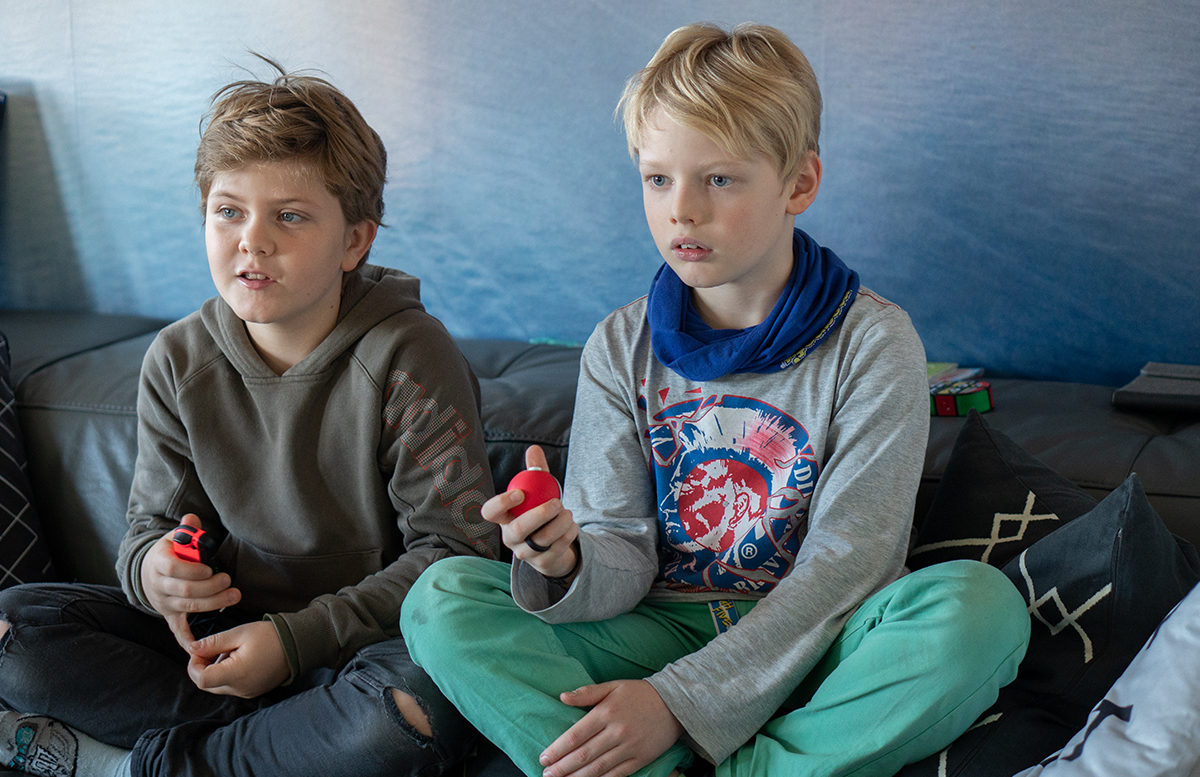 Nintendo Switch Pokemon Lets Go, Pikachu mit Pokeball kinder