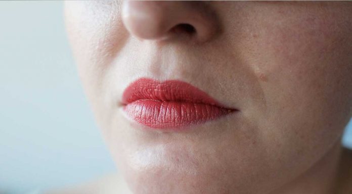 Nivea Labellino – Beauty Favorit des Monats Nivea-Labellino-Beauty-Favorit-des-Monats-marionnaud-velvet-lip-balm