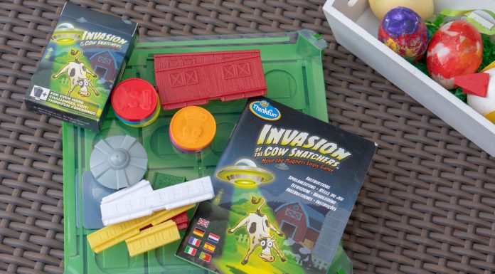 Oster Tipp – Think Fun Invasion of the Cow Snatchers und Domino Maze Oster-Tipp-Think-Fun-Invasion-of-Cow-Snatchers-und-Domino-Maze-INVASION-OF-A-COW